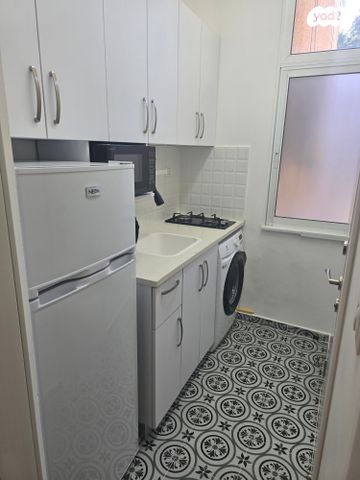 יחידת דיור, בר גיורא 27, הדר עליון, חיפה