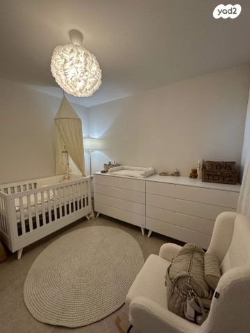 דירה, חיים נחמן ביאליק 14, גן יבנה מערב, גן יבנה