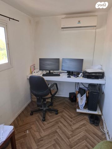 דירה, ישעיהו 28, נאות יהודית ונווה ארזים, חולון