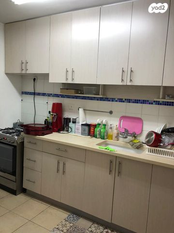 דירה, וייצמן 34, קרית ביאליסטוק, יהוד מונוסון