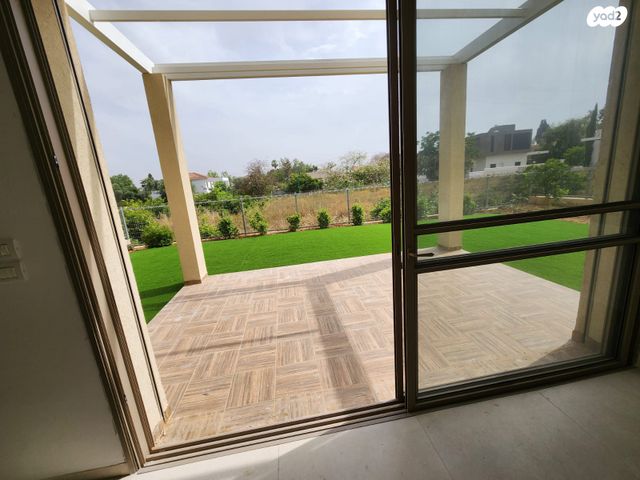 דו משפחתי, סמטת קפלן 1, שאר העיר, קדימה צורן