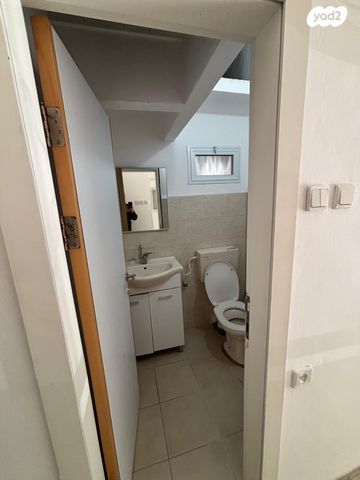 דירה, לוחמי הגטאות 47, המושבה הגרמנית, חיפה