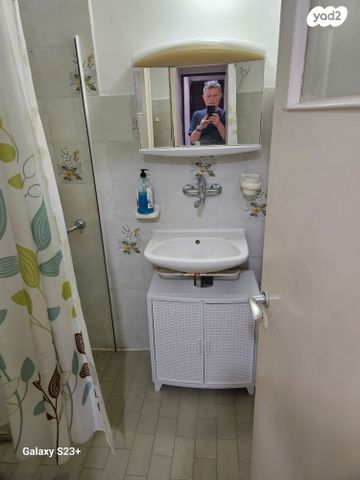 דירה, שבטי ישראל 18, בני ישראל, קרית גת