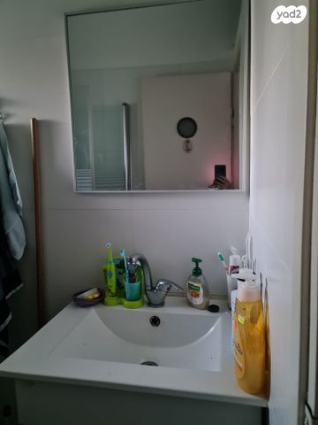 דירה, שדרות קוגל 26, גרין ועם, חולון