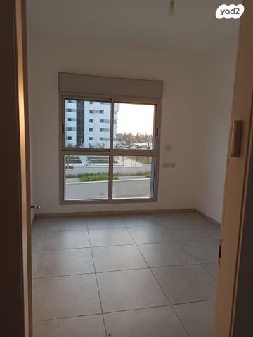 דירה, דולב 2, יצחק שמיר, נהריה