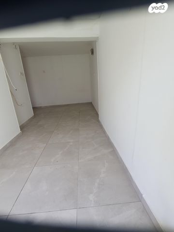 יחידת דיור, יעקב בר סימנטוב 50, גבעת אוויה, יהוד מונוסון