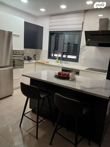 דירה, הרצל 74, עיר, מרכז העיר, נהריה