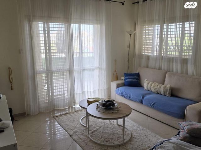 דירה, שדרות יוהנה ז'בוטינסקי 4, נווה זאב, נאות אילן, באר שבע