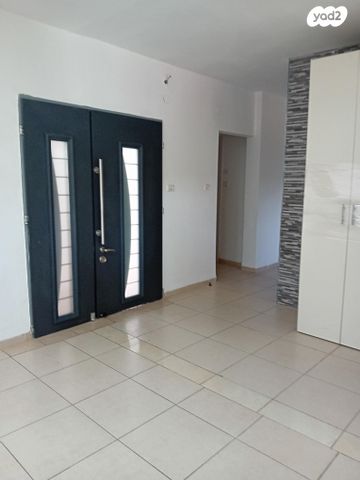 דירה, התאנה 1, עבדון, עבדון