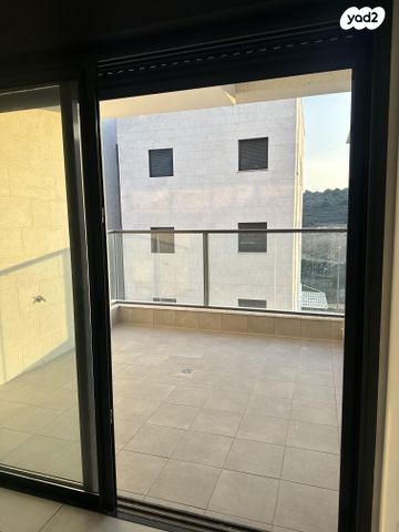 דירה, לשם 33, שאר העיר, אריאל