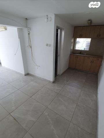 יחידת דיור, יעקב בר סימנטוב 50, גבעת אוויה, יהוד מונוסון