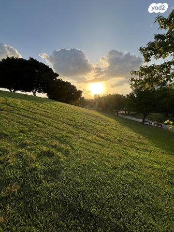 סאבלט, דרך השלום 93, תל חיים, תל אביב יפו