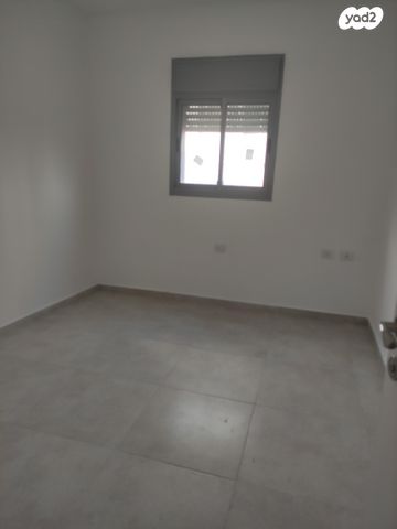 דירה, מונטיפיורי 12, לב המושבה / מרכז העיר, פתח תקווה