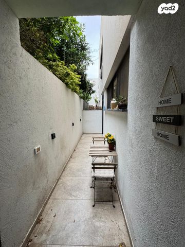 יחידת דיור, נהר הירדן 28, אירוס, אירוס