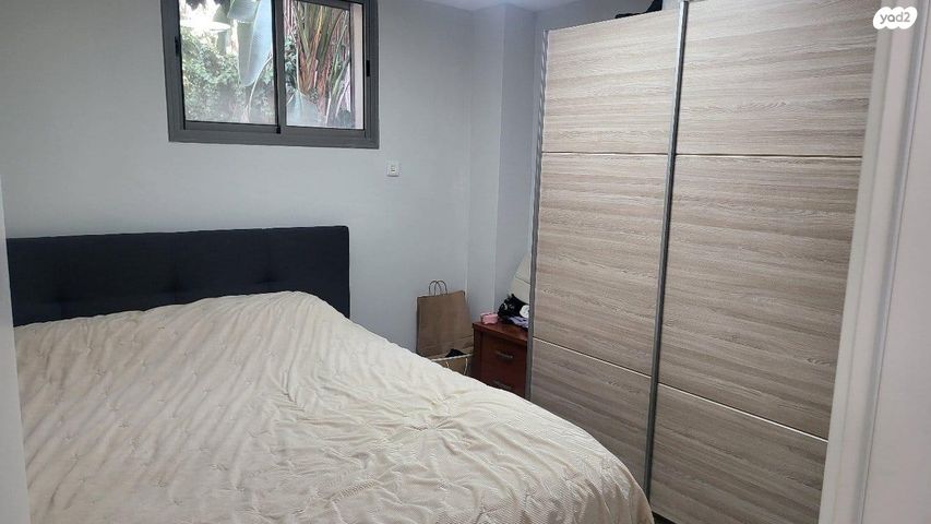 יחידת דיור, ההגנה 88, קרית שז"ר, רעננה