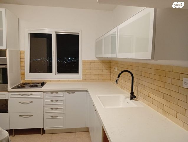 דירה, נחל פולג 7, צור יצחק, צור יצחק