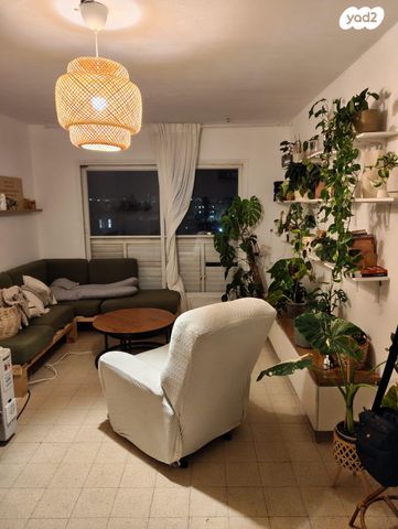 דירה, מרחבים 1301, נווה גן, דימונה