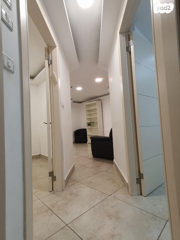 מרתף/ פרטר, החבצלת 4, גבעת שרת, בית שמש