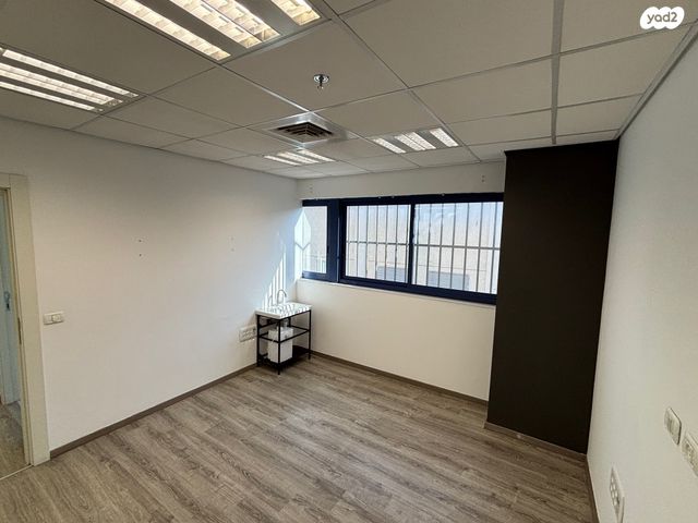 משרדים, המלאכה 45, אזור תעשיה ספיר, נתניה