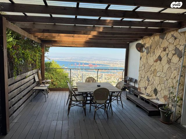 בניין מגורים, יפה נוף, כרמל מרכזי - שד' קיש, חיפה