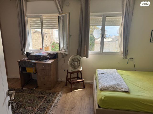 דירה, ד"ר יואכים כספרי, נעמ"ת, חיפה