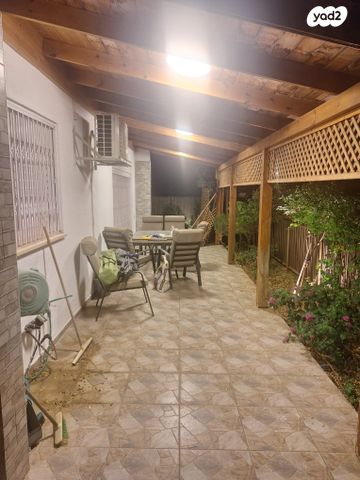 דירת גן, שדמה, כרמיאל