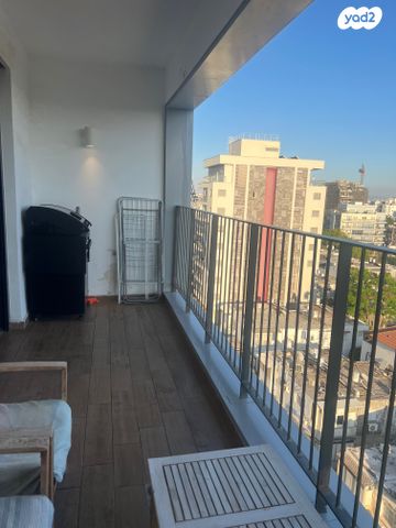 דירה, כנפי נשרים, תל יהודה, רמת גן