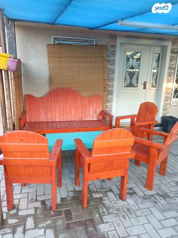 דו משפחתי, מעוף, ערד