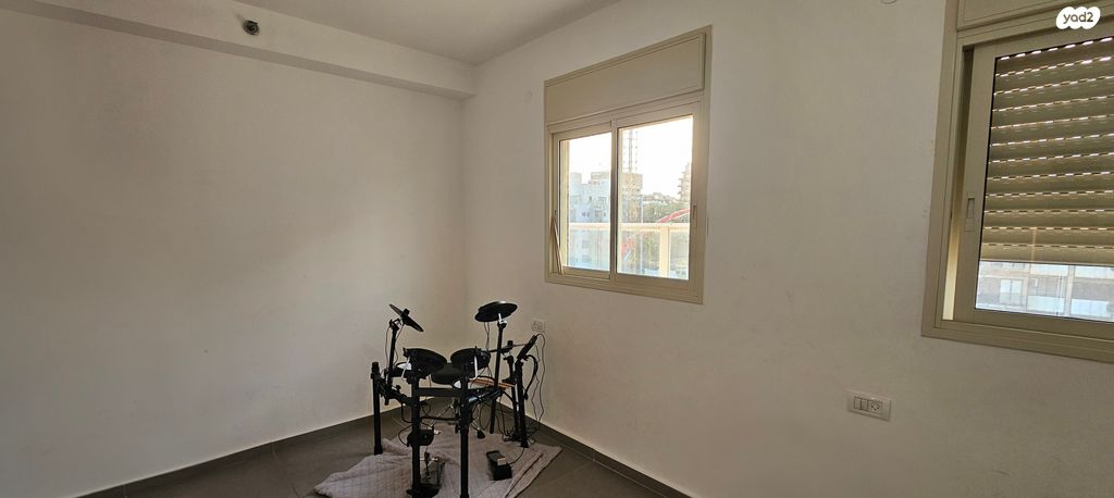 גג/ פנטהאוז, קק"ל, המרכז השקט / מרכז העיר, פתח תקווה