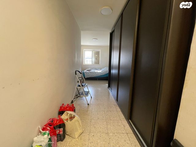 דירה, ברל לוקר, פת, ירושלים