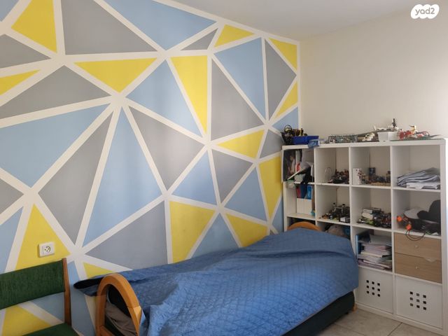 דירה, ירמיהו הנביא, הנביאים, מודיעין מכבים רעות