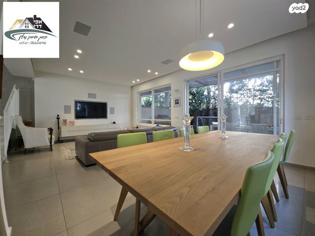 דו משפחתי, שושן צחור 5, רמת אמיר, קדימה צורן