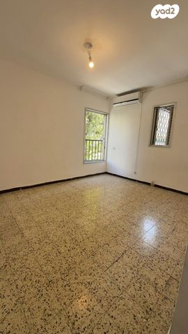 דירה, שדרות קוגל 29, אגרובנק, חולון