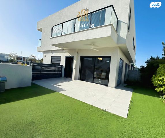 דו משפחתי, השדות, עתלית