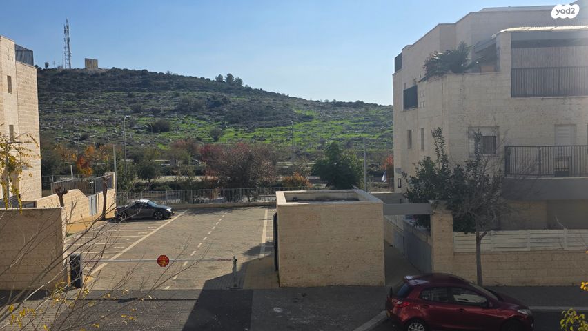 דירה, נחליאלי, הציפורים, מודיעין מכבים רעות