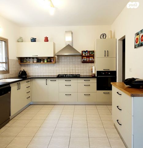 בית פרטי/ קוטג', מושבה מרכז, זכרון יעקב