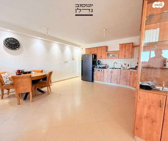 דירה, הרב חיים פינטו, גבעת הסביונים, קרית מלאכי