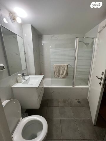 דירה, משה דיין 4, נווה דוד, רמלה