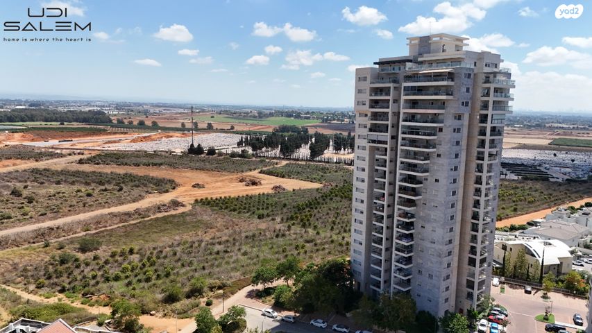 דירה, אלונים, קרית השרון, נתניה