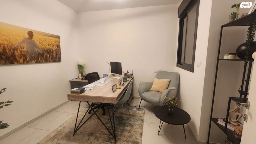 דירה, אור ים, אור עקיבא