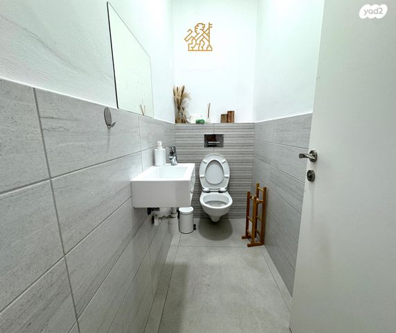 דו משפחתי, השדות, עתלית