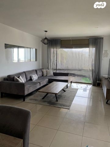 דירה, יהודה הלוי 22, רובע ה', אשדוד