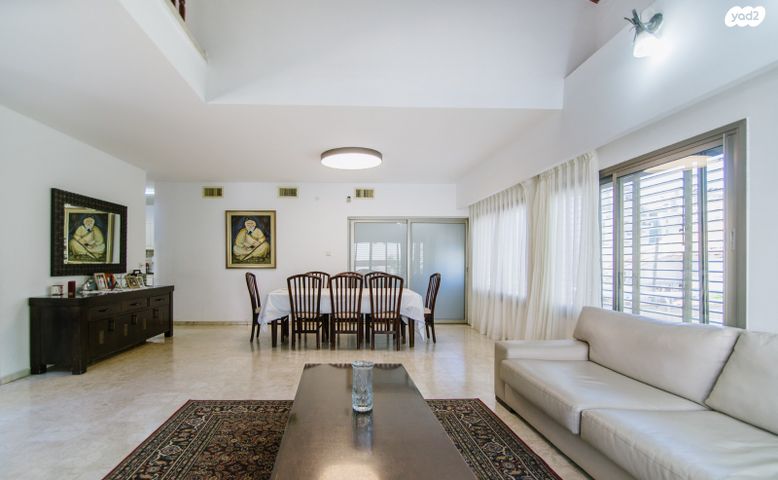 דו משפחתי, הרב מנחם מנדל הגר 4, רובע א', אשדוד