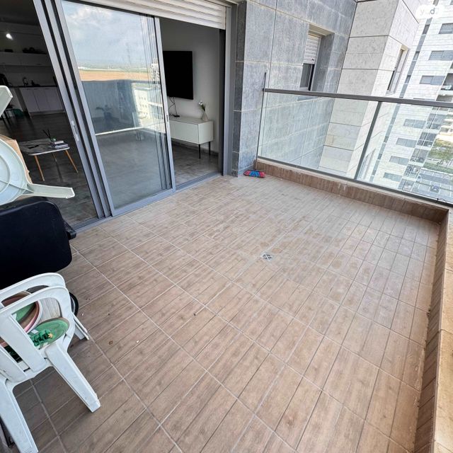 דירה, שדרות אבני החושן, כרמי גת, קרית גת