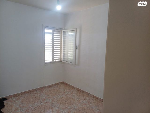 דירה, שדרות הרצל 1093, הנצחון, דימונה