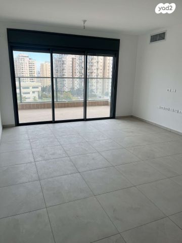 דירה, רמת הדר, גבעת שמואל