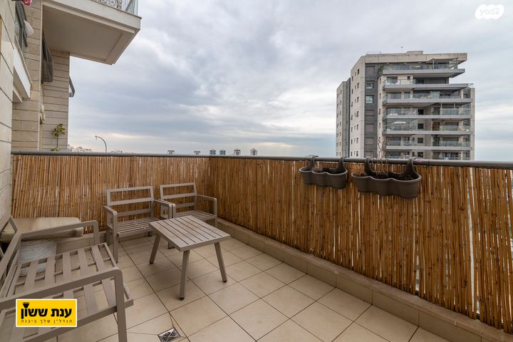 דירה, מבצע חירם, נווה ים, ראשון לציון