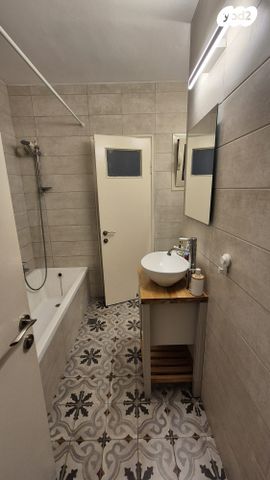 דירה, מבצע יונתן, רוממה, חיפה