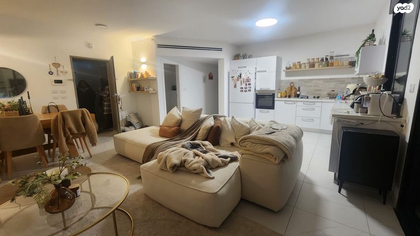 דירה, אור ים, אור עקיבא