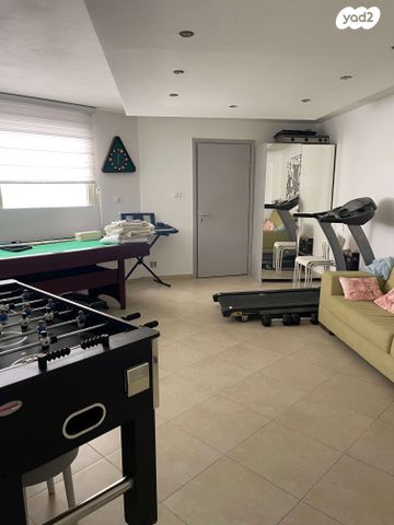 בית פרטי/ קוטג', נוף הטיילת, נתניה